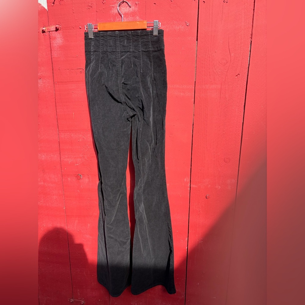 Free People We The Free Jayde Flare Jeans - Picture 2 of 6